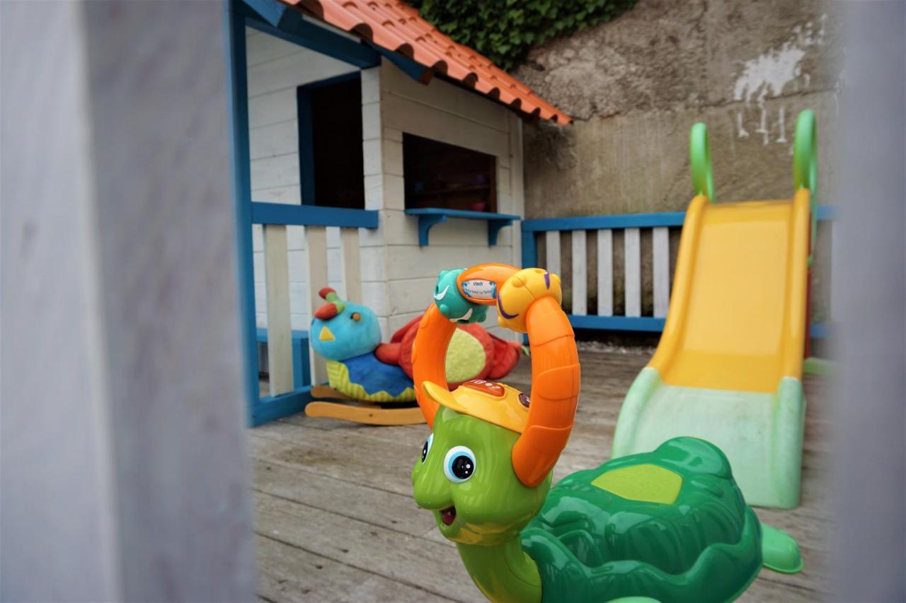 Apartamentos La Playina Llanes Buitenkant foto