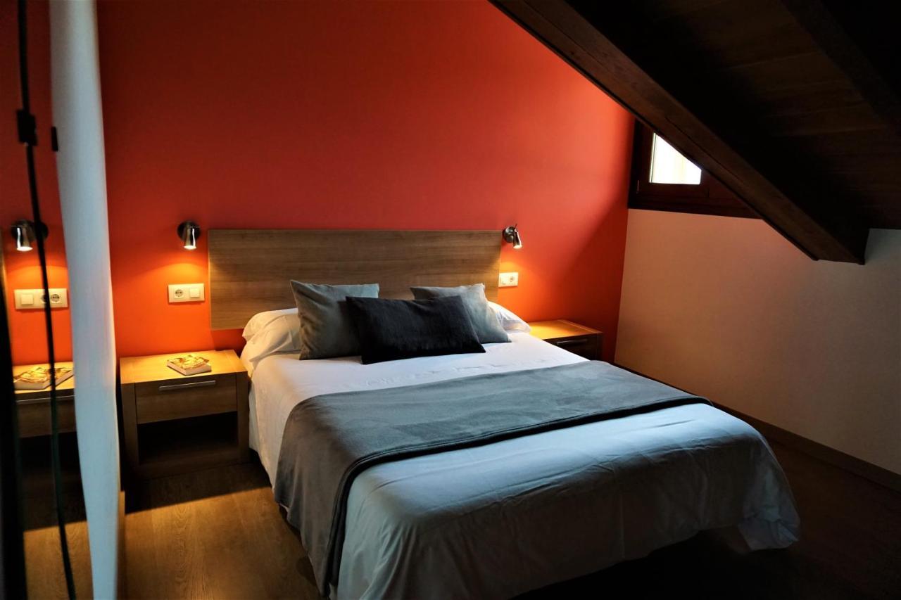 Apartamentos La Playina Llanes Buitenkant foto