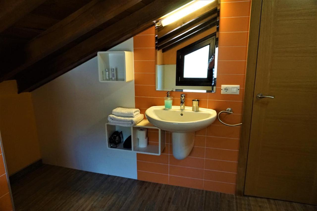 Apartamentos La Playina Llanes Buitenkant foto
